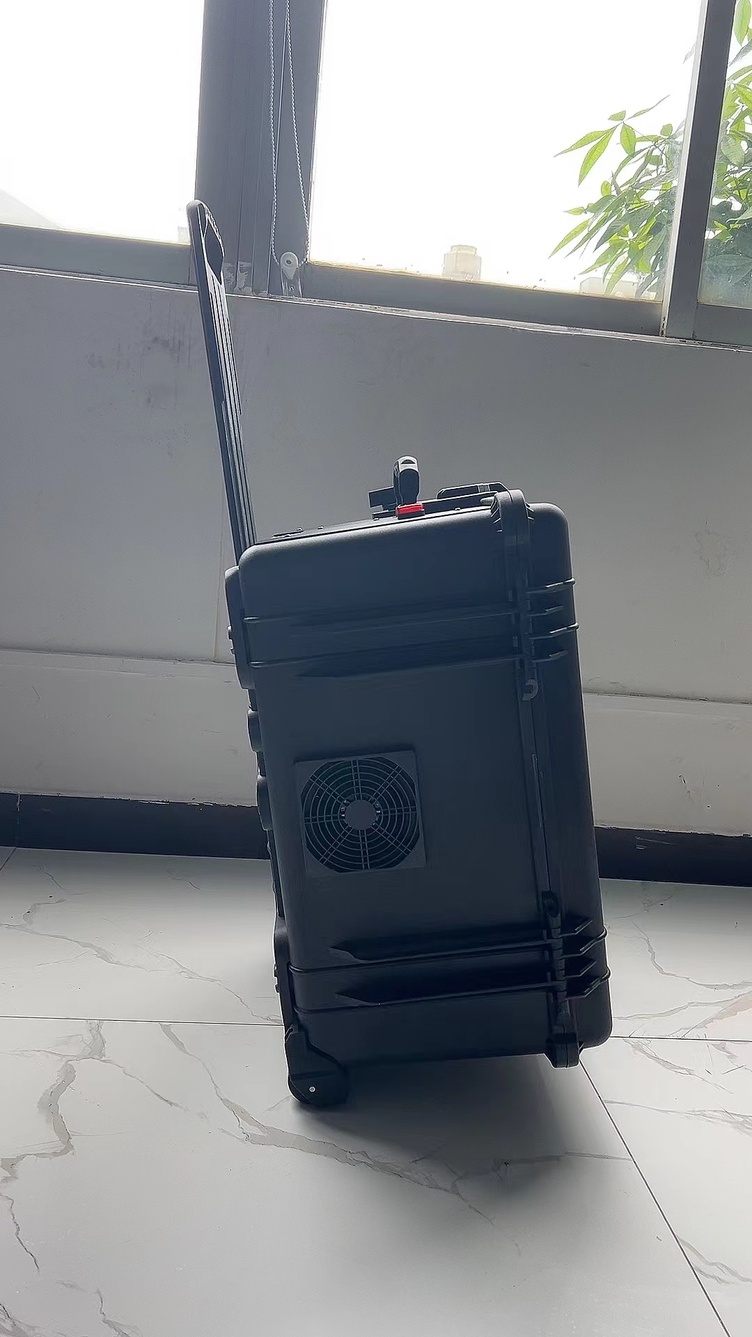 茶陵手拉箱型移动通信干扰器